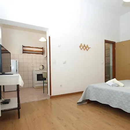 Fuer 2 Personen Ca 22 Qm In Pula, Istrien Istrische Riviera